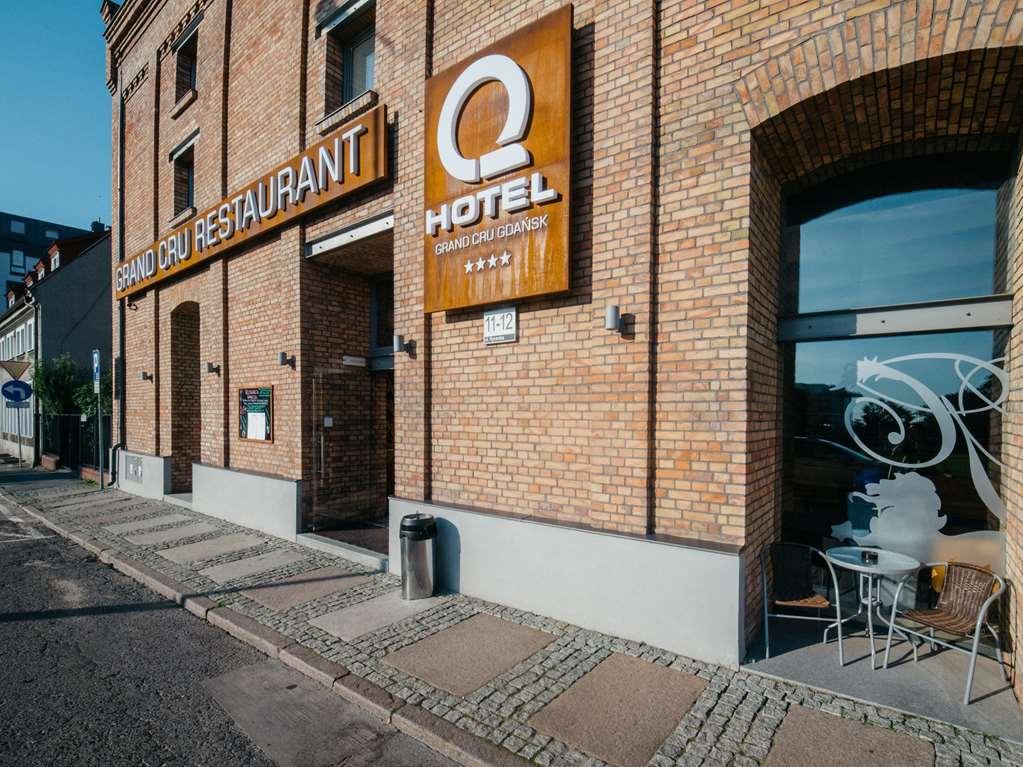 Q Hotel Grand Cru Gdansk Bagian luar foto